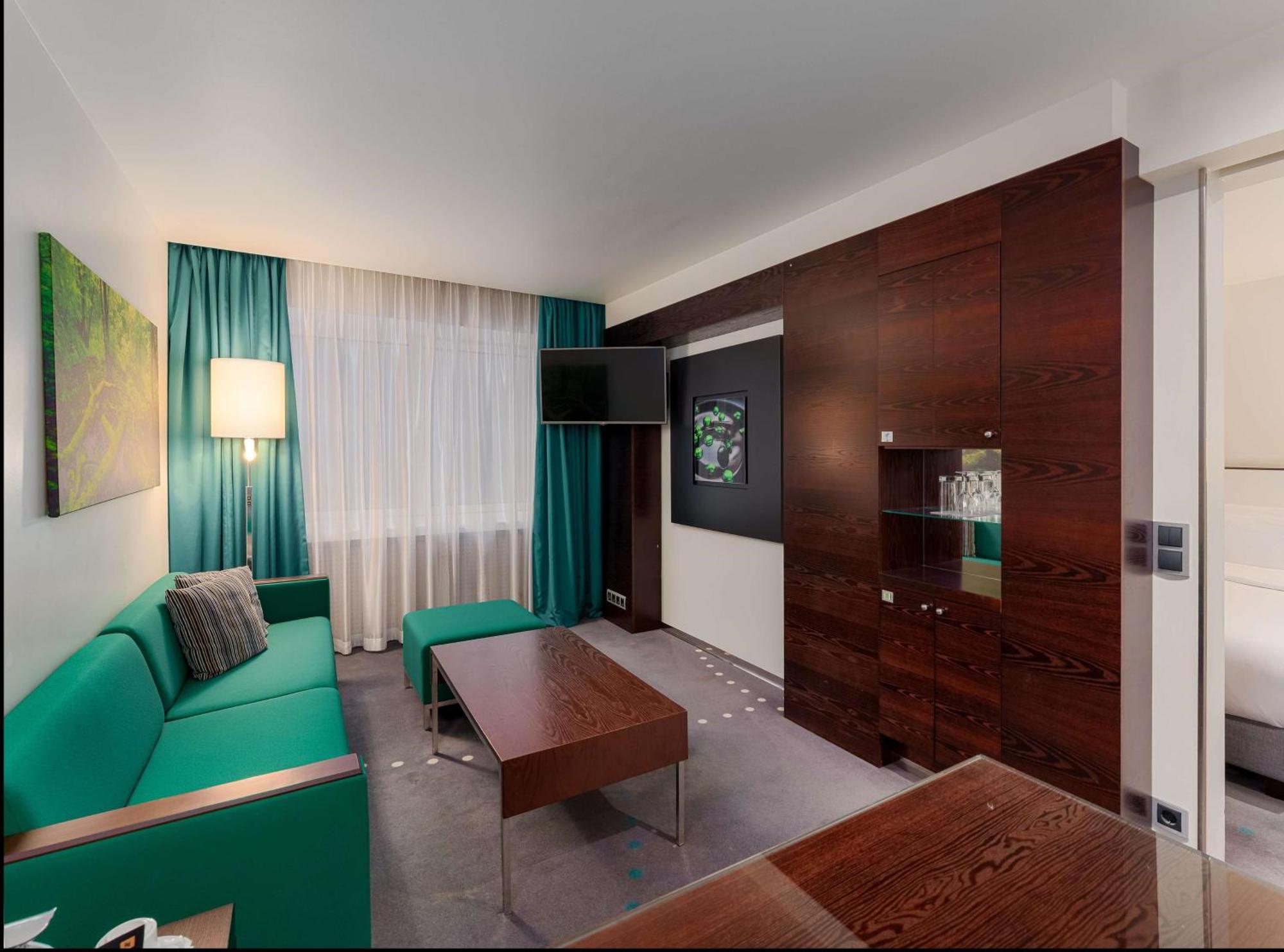 Radisson Blu Hotel Oluempia Talin Exterior foto
